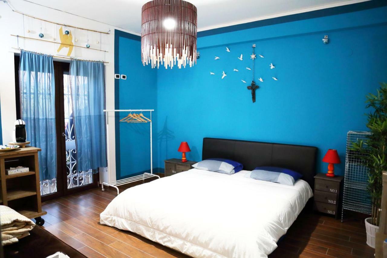 Fabio Room Cercola Luaran gambar